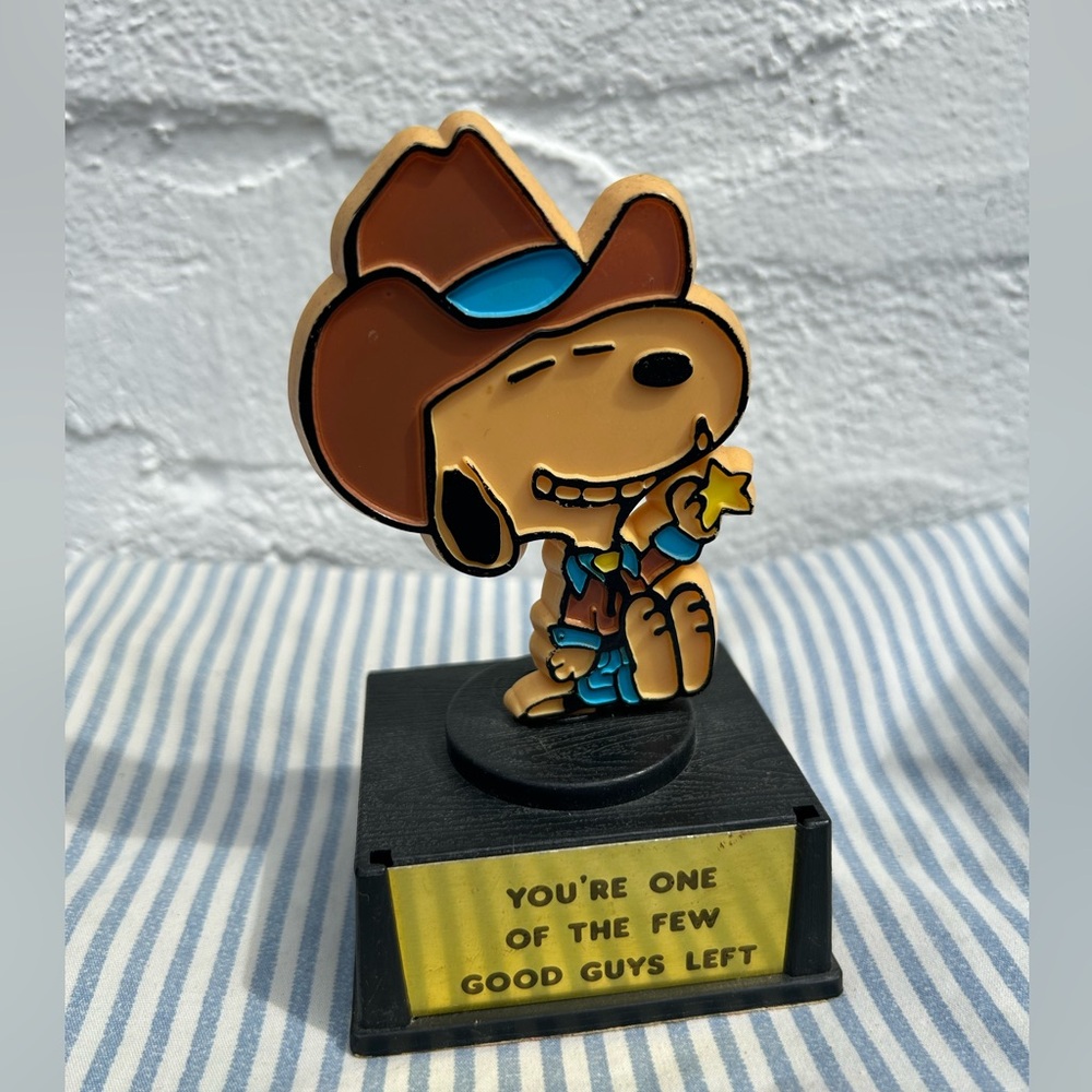 Vintage Aviva Peanuts Snoopy Trophy “You’re One of the Few Good Guys Left” RARE
